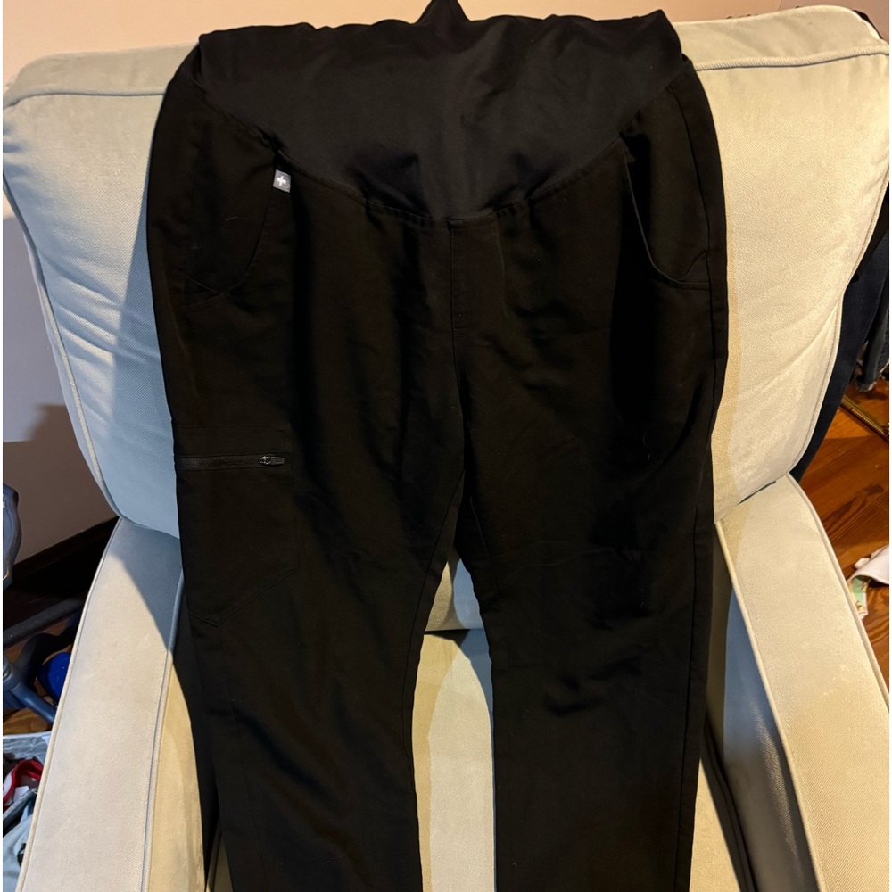 Medium maternity jogger